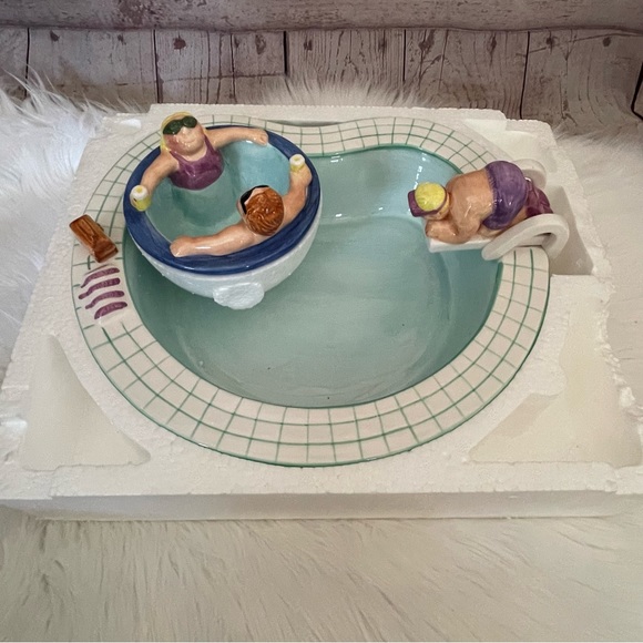 Lotus Dining Vintage 995 Lotus Swim Pool Hot Tub Chip Take A Dip